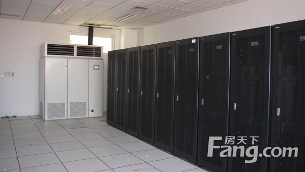 国精品24页免费视频 机房专用空调的特点及选购注意事项有哪些